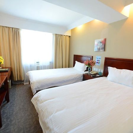 Greentree Inn Shandong Qingdao Zhengyang Road Jiajiayuan Shopping Center Business Hotel Csingtao Kültér fotó